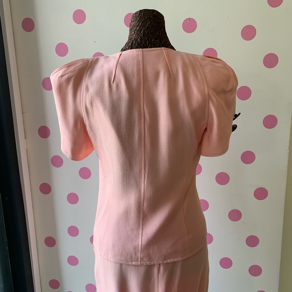 Vintage 1980’s Albert Nipon Pink Skirt Suit - Picture 5 of 6